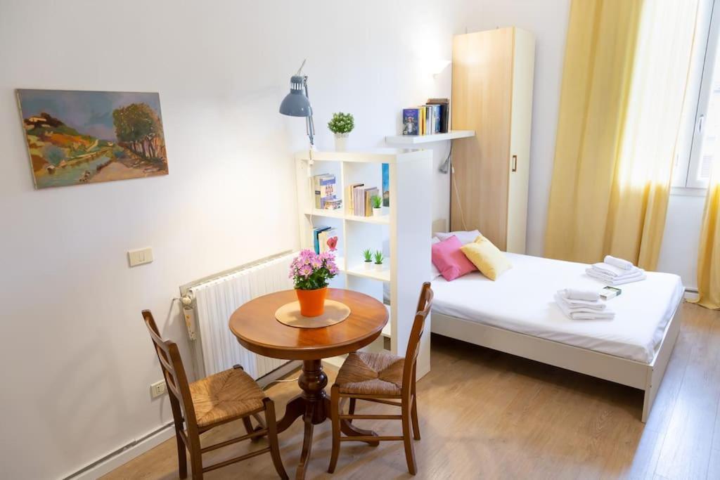 Apartamento La Stanza Di Michelangelo Nel Centro Di Firenze Exterior foto